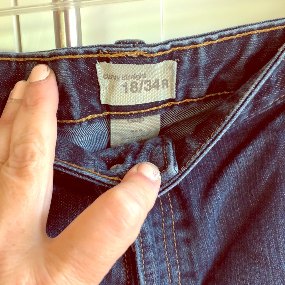 Gap curvy straight jeans size 18.